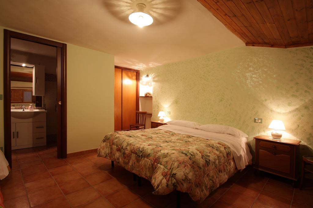 La Candeletta Hotel Santo Stefano Di Sessanio Værelse billede